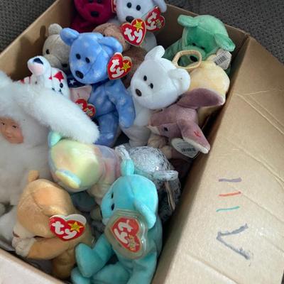 Sale Photo Thumbnail #246