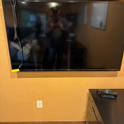 Sale Photo Thumbnail #546