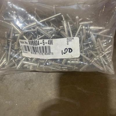 Sale Photo Thumbnail #309