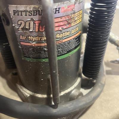 Sale Photo Thumbnail #289