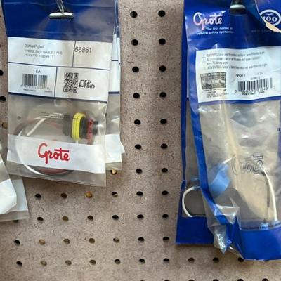 Sale Photo Thumbnail #68