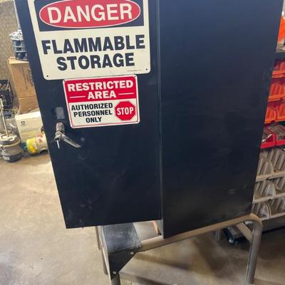 Sale Photo Thumbnail #183