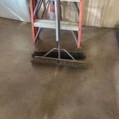 Sale Photo Thumbnail #243