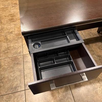 Sale Photo Thumbnail #609