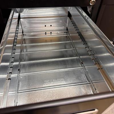 Sale Photo Thumbnail #580