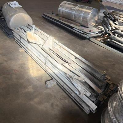 Sale Photo Thumbnail #410