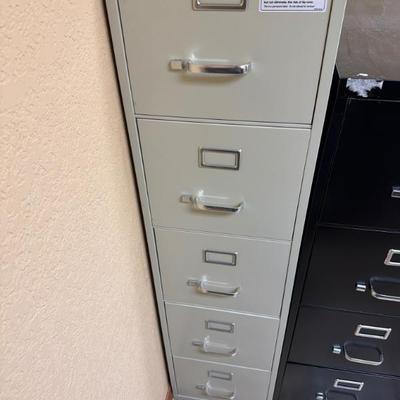 Sale Photo Thumbnail #575