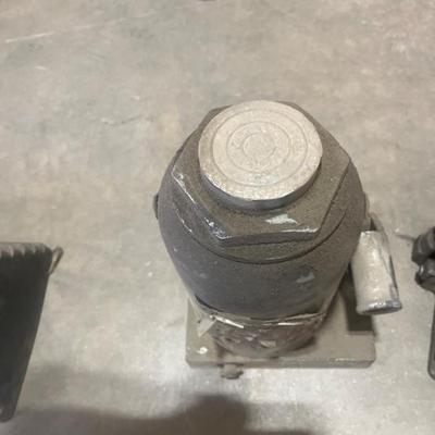 Sale Photo Thumbnail #296