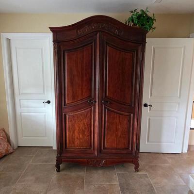 Sale Photo Thumbnail #153