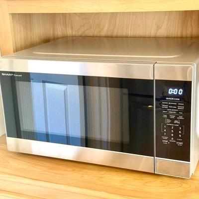 Sharp 2.2 cu. ft. XL Countertop Microwave Oven #1