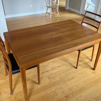 MCM Teak Danish Furnituremakers Control J.L. Møller Models Extension Table & (2) Chairs