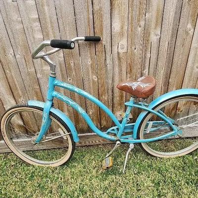 26 In Vintage Trek Bike 