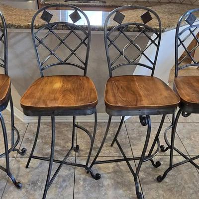 4 Barstools 