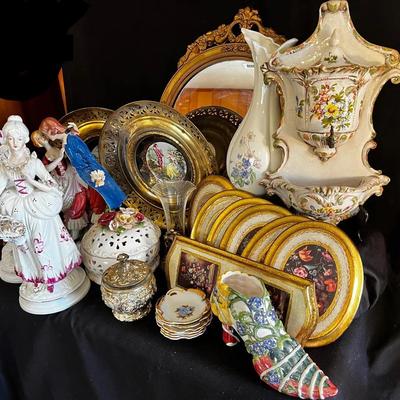 Golden Victorian Floral Decor Lot