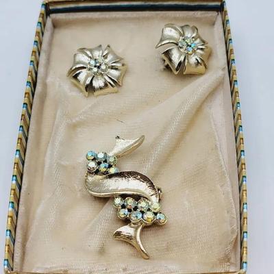 Aurora Borealis Gold Tone Demi Parure