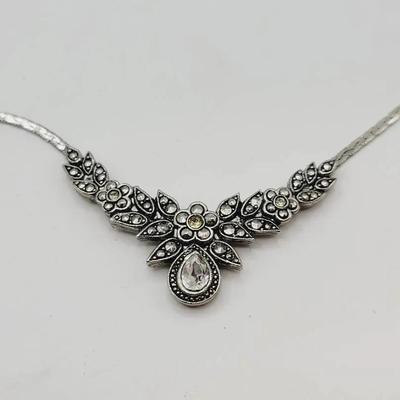 Silver Tone Avon Rhinestone Floral Necklace