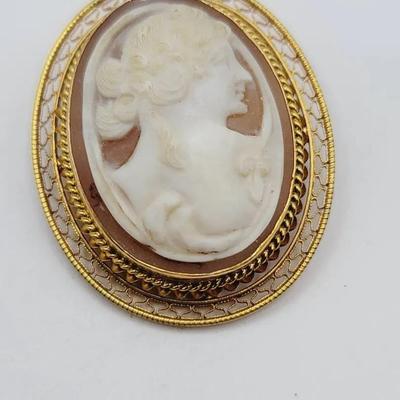 10k Yellow Gold Pin Pendant Cameo 