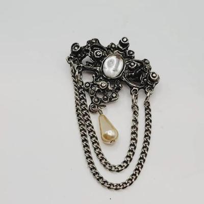 Victorian Revival Romantic Chain And Drop Pin Brooch