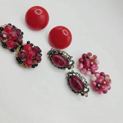 4 pc Raspberry and Red Clip On or Screw Back Earrings