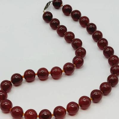 Red Jade Or Carnelian Beaded Necklace Gorgeous Color