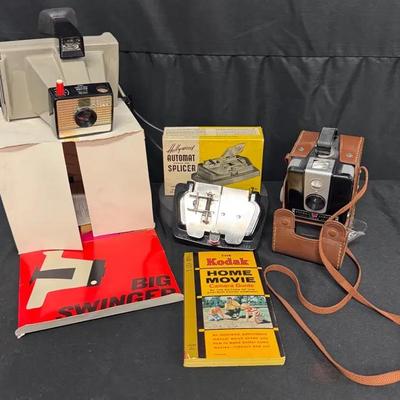 SS530 -  Vintage Cameras and Movie Accessories, With Manuals