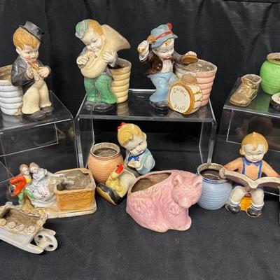 SS513 - Vintage Clocks And Thermometers