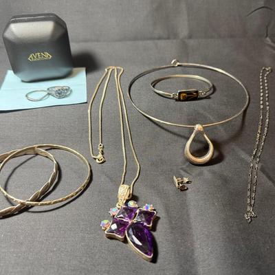 LCJ-003 Sterling Silver Jewelry and unmarked pieces.