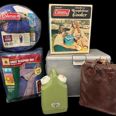 SS507 - Camping Gear, Vintage Pieces 
