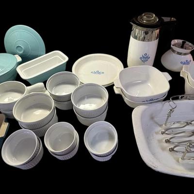 JL508 - Corning Ware with Blue pattern, LeCreuset brand, Pier 1, Sur La Table, Blue stoneware pieces