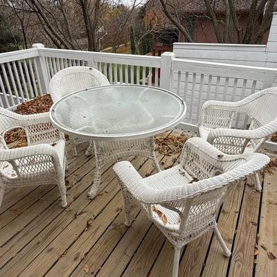 JL300 - Patio Set