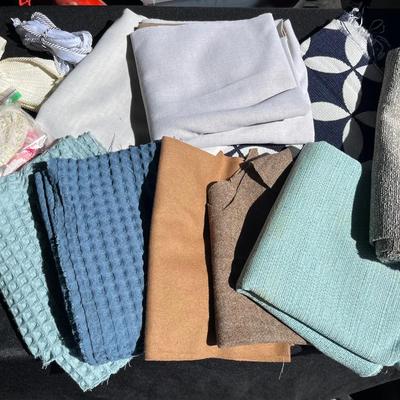 Vintage Fabric Scraps & Finishings