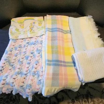 5 Delicate Vintage Pastel Baby Blankets - Various Sizes & Colors - Crochet & Cotton