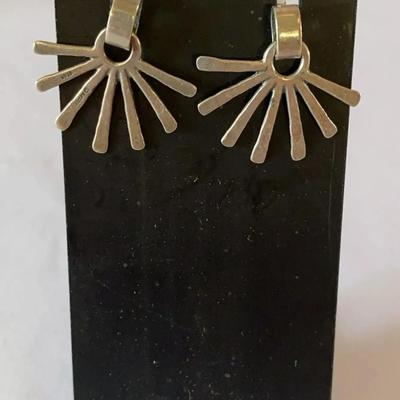 James Avery Retired Sunburst Earrings Sterling Silver