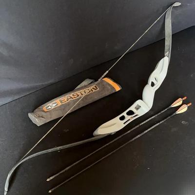 Easton Bow And Arrow Set