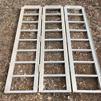 Fulton Trailer Ramp (folds Into 1/3 Of The Size)