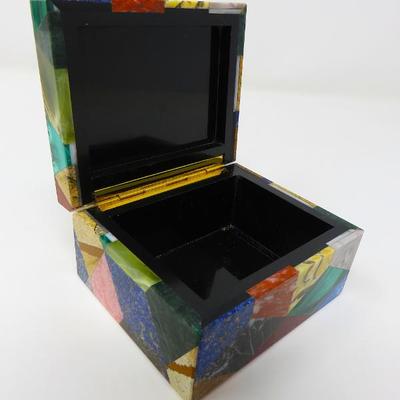 Sale Photo Thumbnail #525