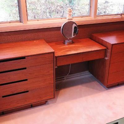 Sale Photo Thumbnail #385