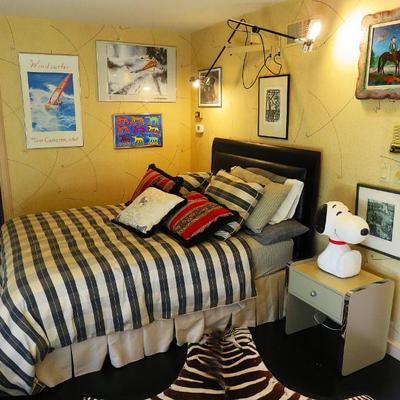 Sale Photo Thumbnail #562