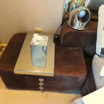 Sale Photo Thumbnail #374