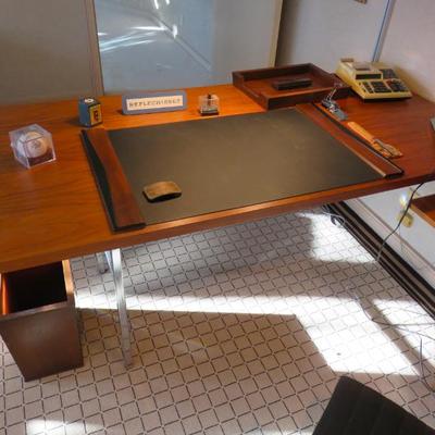 Sale Photo Thumbnail #289