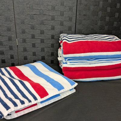 33" x 65" Loft Resort Towels (4)