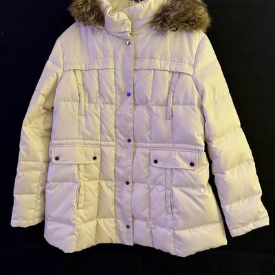 Ladies Down Coat With Fur Trim Hood (Jones New York)