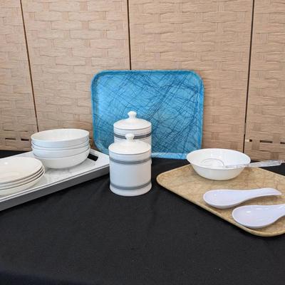 2 Serving Trays with Handles, 2 Retro Lunch Trays, Spoon Holders, Canisters, & Bowls 