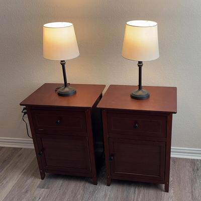 Pair of Matching Night Stands with Lamps (READ PICKUP DETAILS IN DESCRIPTION) 