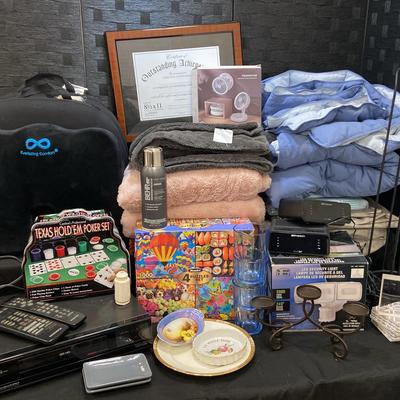 Living Room Home Goods and More