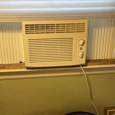 Sale Photo Thumbnail #70