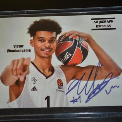 Sale Photo Thumbnail #643