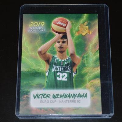 Sale Photo Thumbnail #565