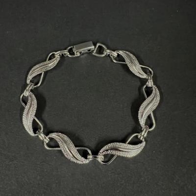 Sale Photo Thumbnail #199