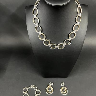 Sale Photo Thumbnail #141